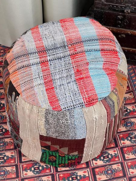 Nostaljik Kilim Puf Ölçü Çap 45 Cm Yükseklik 42 Cm