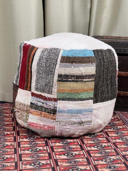 Nostaljik Kilim Puf Ölçü Çap 45 Cm Yükseklik 42 Cm