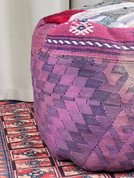 Nostaljik Kilim Puf Ölçü Çap 45 Cm Yükseklik 42 Cm