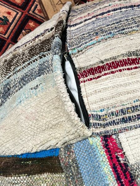 Nostaljik Kilim Puf Ölçü Çap 45 Cm Yükseklik 42 Cm