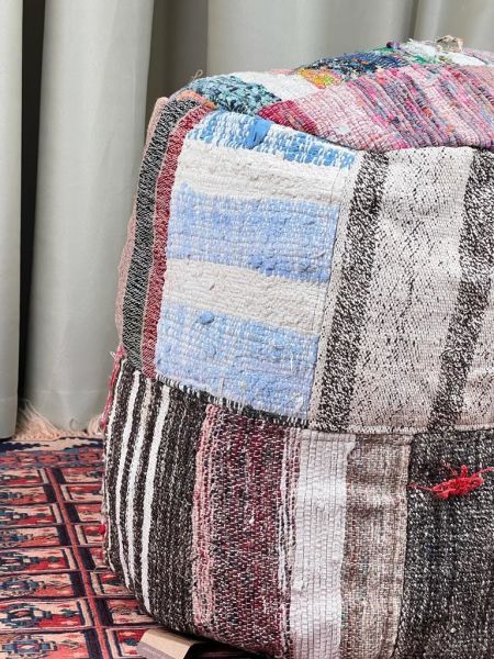 Nostaljik Kilim Puf Ölçü Çap 45 Cm Yükseklik 42 Cm