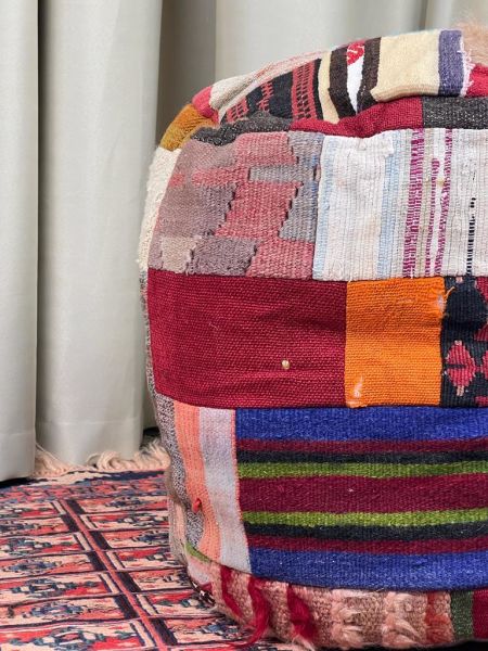Nostaljik Kilim Puf Ölçü Çap 45 Cm Yükseklik 42 Cm