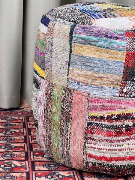 Nostaljik Kilim Puf Ölçü Çap 45 Cm Yükseklik 42 Cm