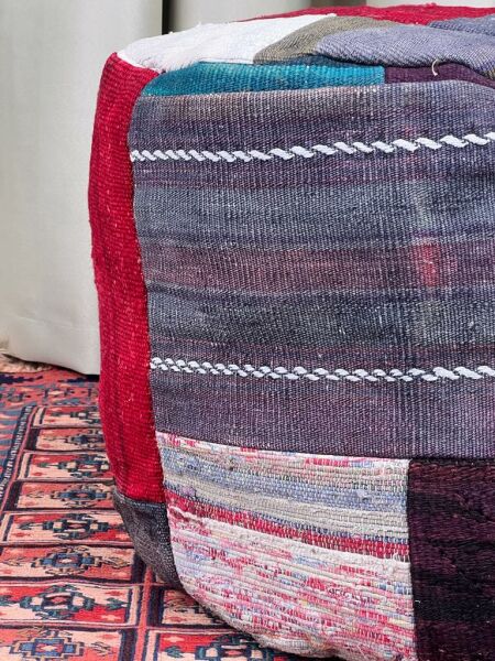 Nostaljik Kilim Puf Ölçü Çap 45 Cm Yükseklik 42 Cm