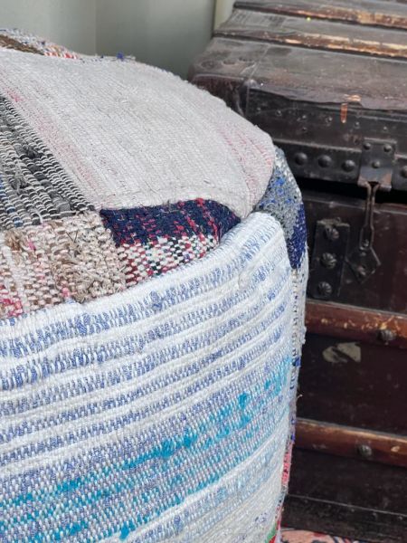 Nostaljik Kilim Puf Ölçü Çap 45 Cm Yükseklik 42 Cm