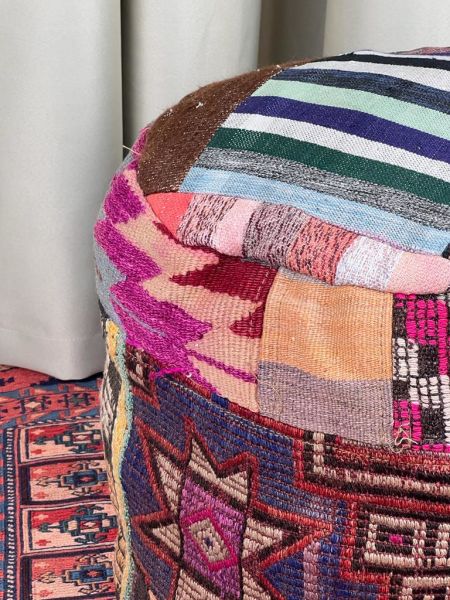 Nostaljik Kilim Puf Ölçü Çap 45 Cm Yükseklik 42 Cm