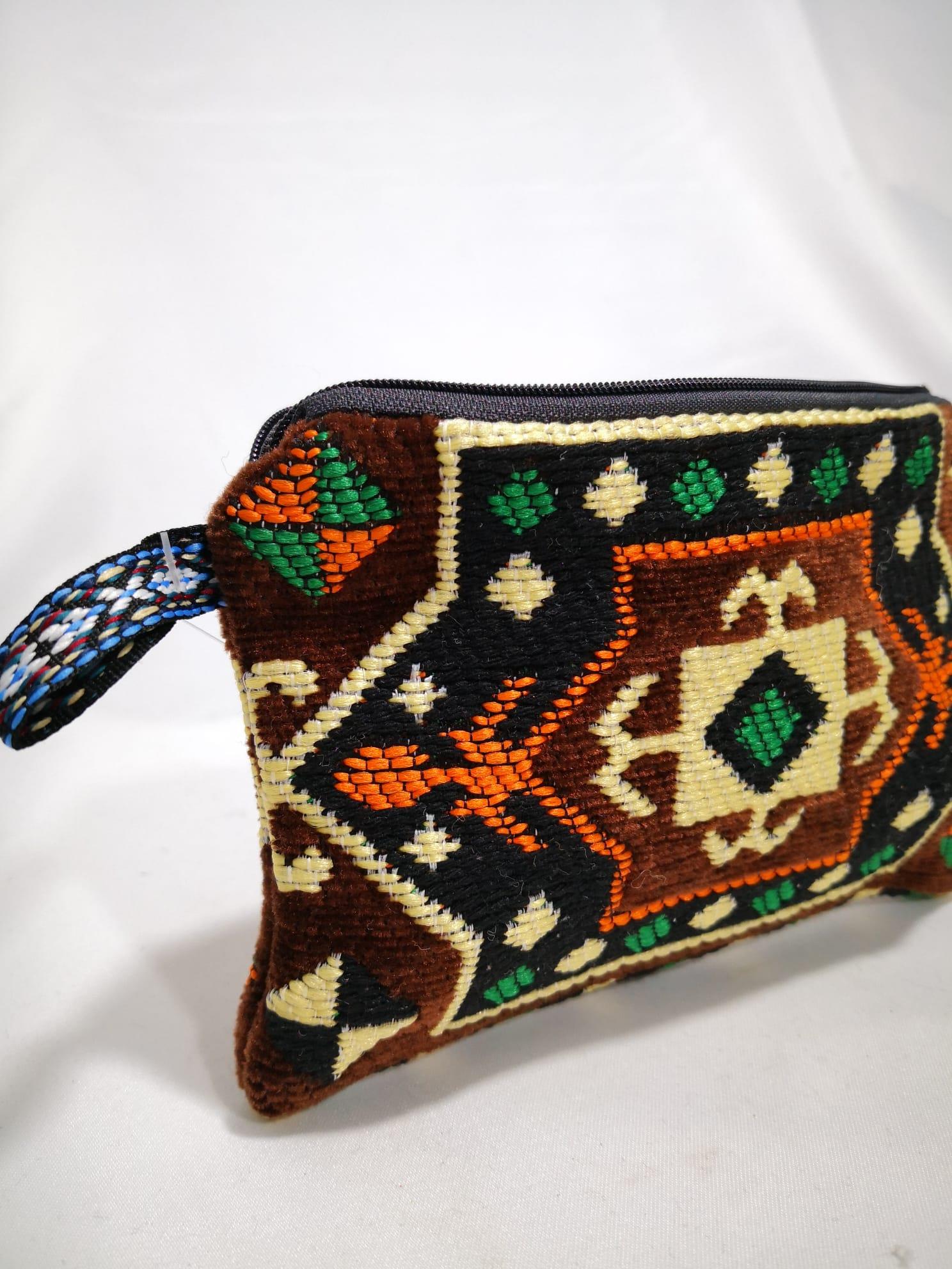 Kilim Desen Cüzdan Boy Çanta Ölçü 17X13Cm
