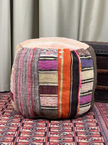 Nostaljik Kilim Puf Ölçü Çap 45 Cm Yükseklik 42 Cm
