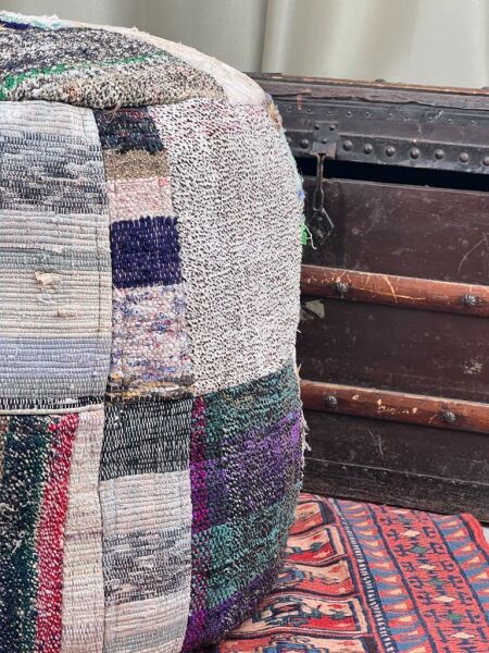Nostaljik Kilim Puf Ölçü Çap 45 Cm Yükseklik 42 Cm