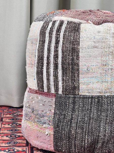 Nostaljik Kilim Puf Ölçü Çap 45 Cm Yükseklik 42 Cm