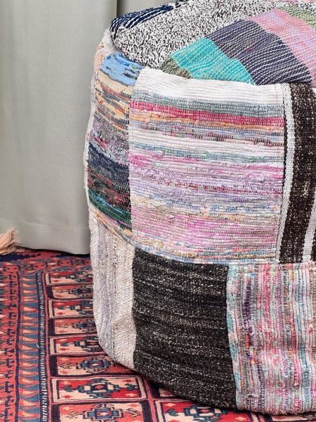 Nostaljik Kilim Puf Ölçü Çap 45 Cm Yükseklik 42 Cm