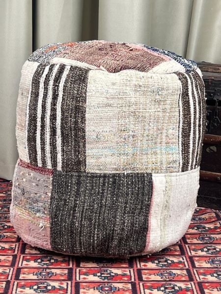 Nostaljik Kilim Puf Ölçü Çap 45 Cm Yükseklik 42 Cm