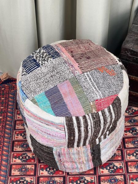 Nostaljik Kilim Puf Ölçü Çap 45 Cm Yükseklik 42 Cm