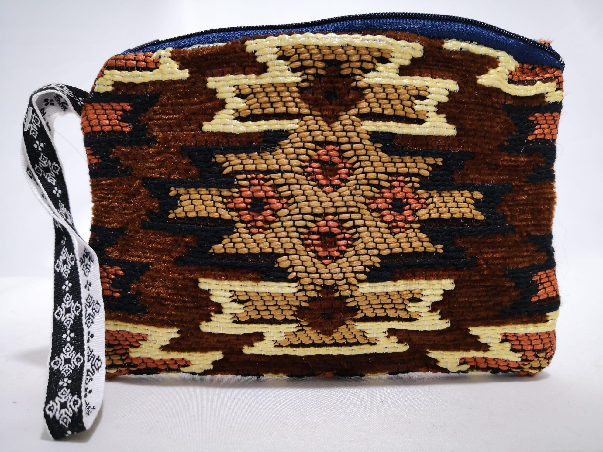 Kilim Desen Cüzdan Boy Çanta Ölçü 17X13Cm