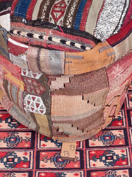 Nostaljik Kilim Puf Ölçü Çap 45 Cm Yükseklik 42 Cm