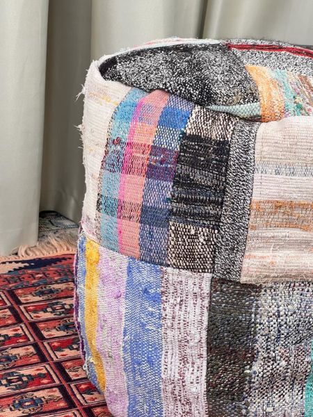 Nostaljik Kilim Puf Ölçü Çap 45 Cm Yükseklik 42 Cm
