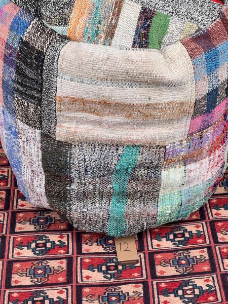 Nostaljik Kilim Puf Ölçü Çap 45 Cm Yükseklik 42 Cm