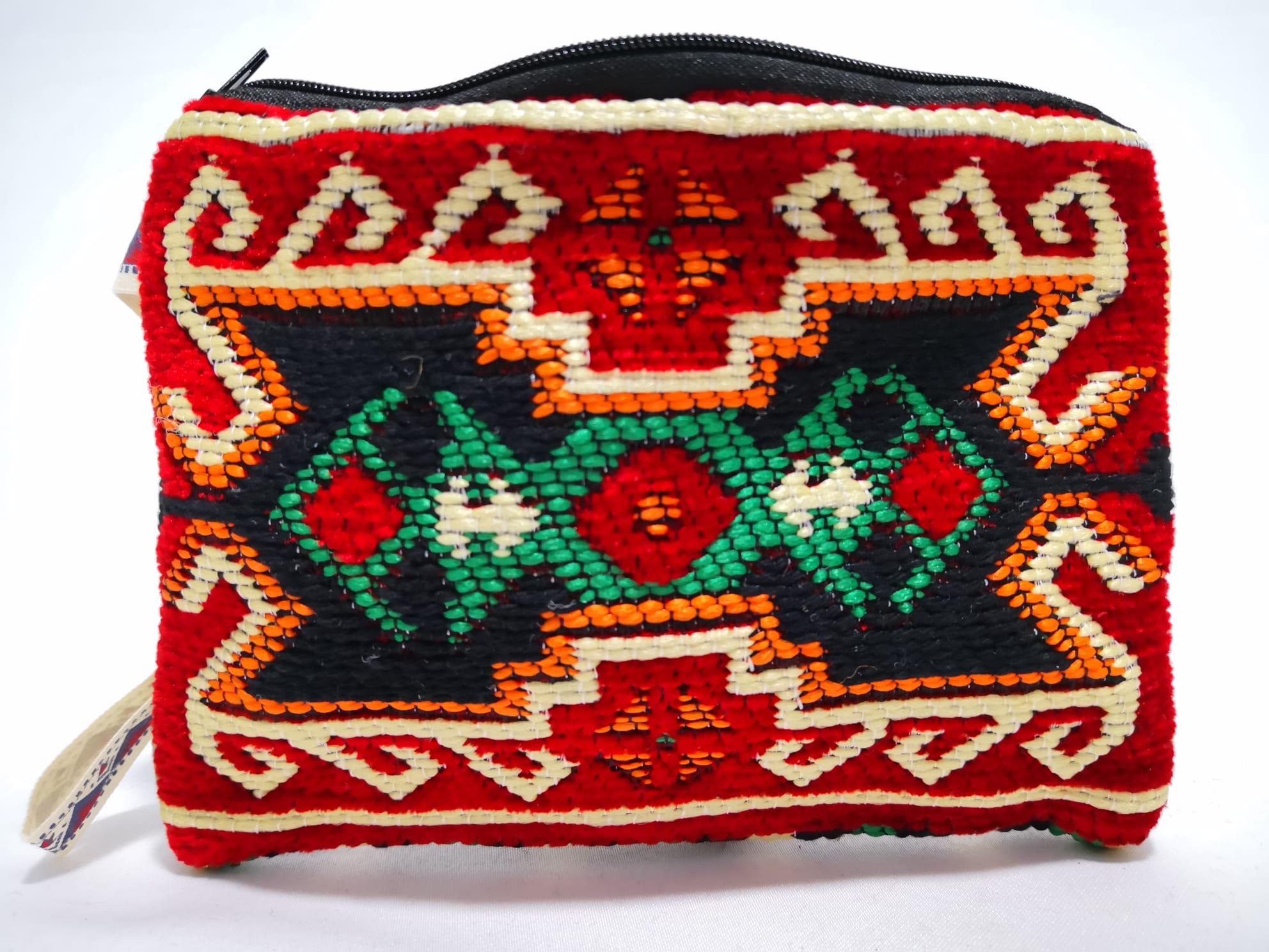 Kilim Desen Cüzdan Boy Çanta Ölçü 17X13Cm