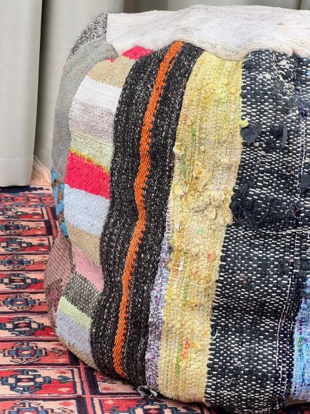 Nostaljik Kilim Puf Ölçü Çap 45 Cm Yükseklik 42 Cm