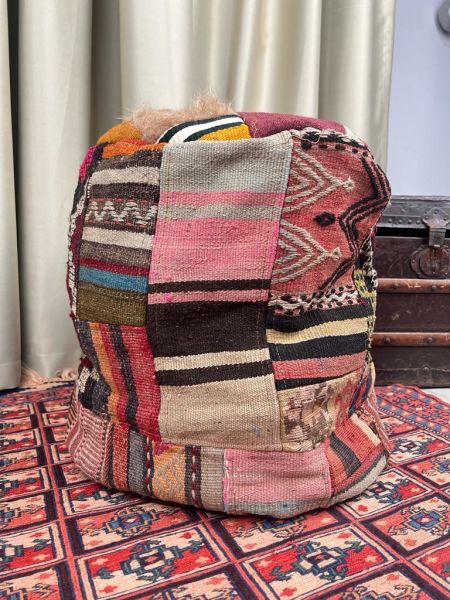 Nostaljik Kilim Puf Ölçü Çap 45 Cm Yükseklik 42 Cm