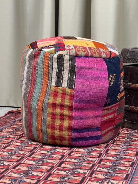 Nostaljik Kilim Puf Ölçü Çap 45 Cm Yükseklik 42 Cm