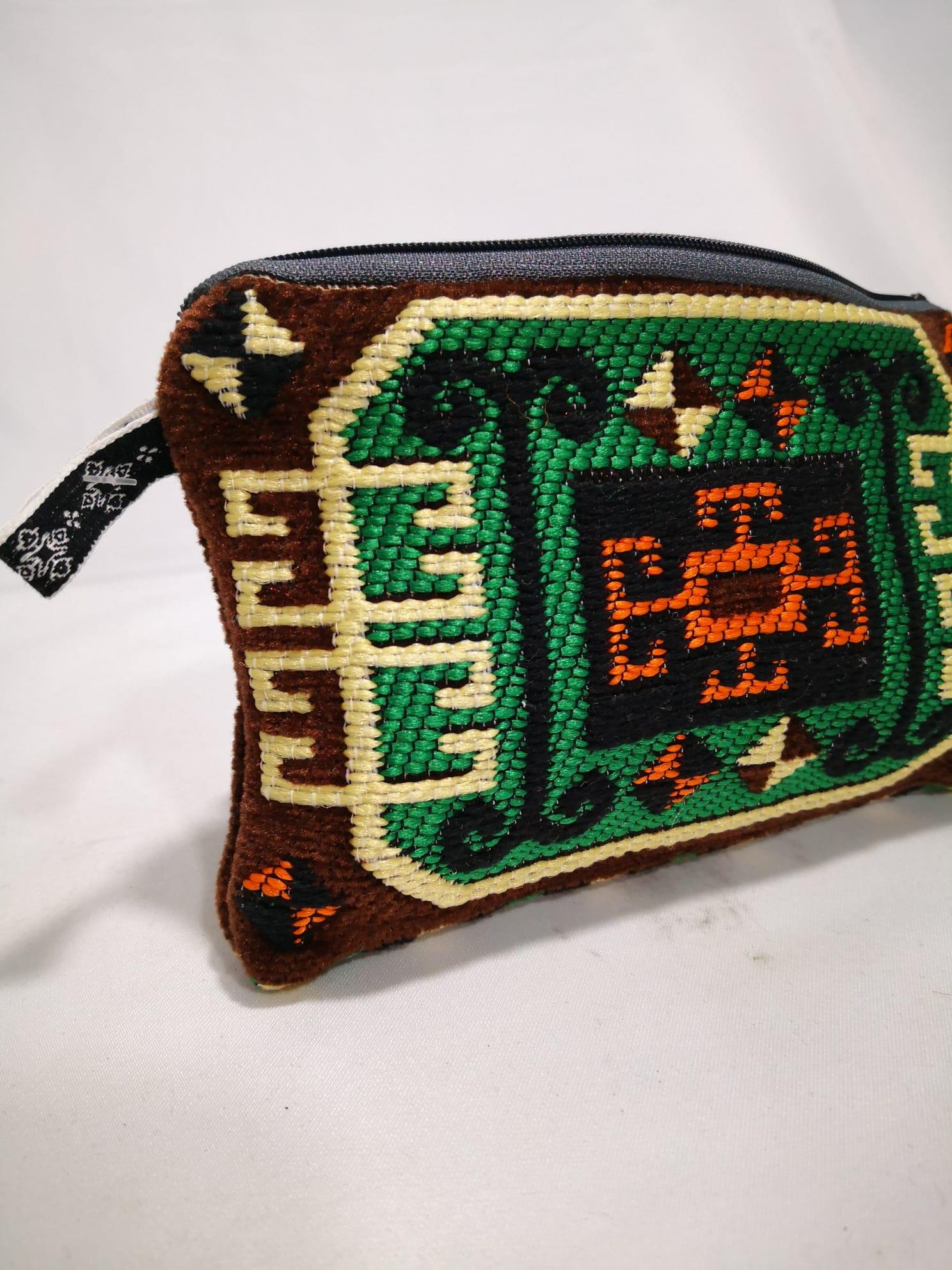 Kilim Desen Cüzdan Boy Çanta Ölçü 19X13Cm