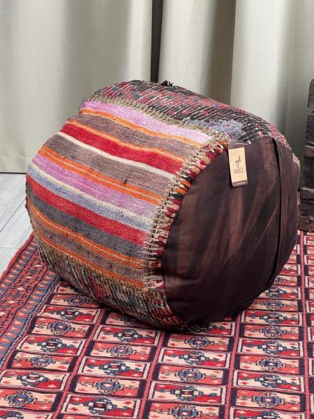 Nostaljik Kilim Puf Ölçü Çap 45 Cm Yükseklik 42 Cm