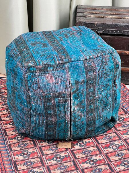 Nostaljik Kilim Puf Ölçü Çap 45 Cm Yükseklik 42 Cm
