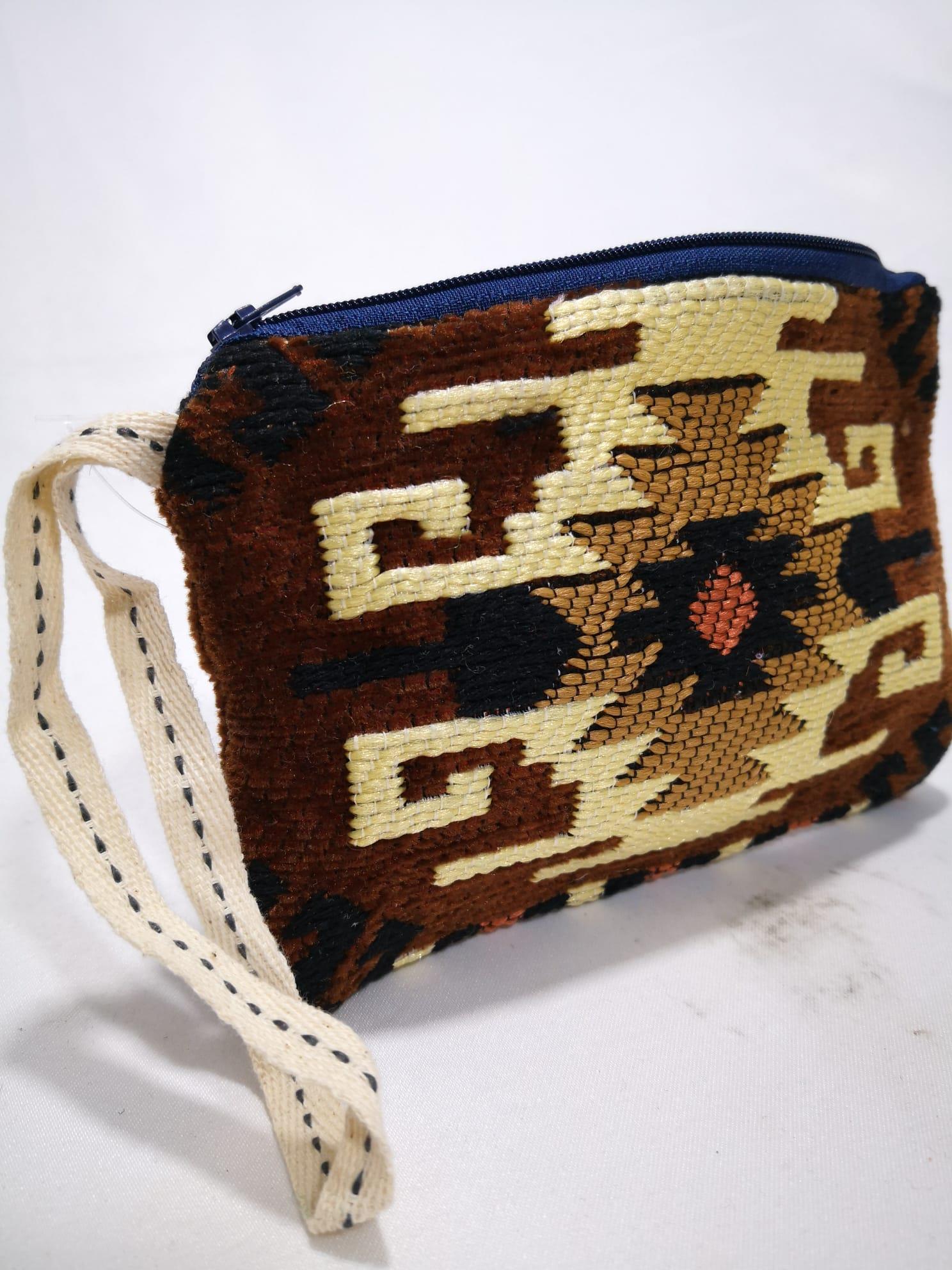 Kilim Desen Cüzdan Boy Çanta Ölçü 17X13Cm