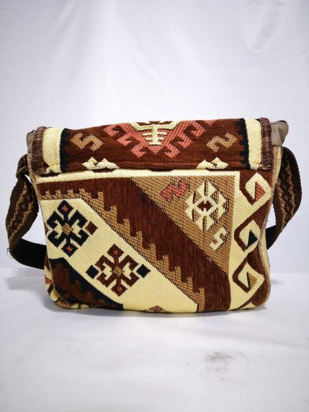 Kilim Desen Omuz Çantası Ölçü 36X24Cm