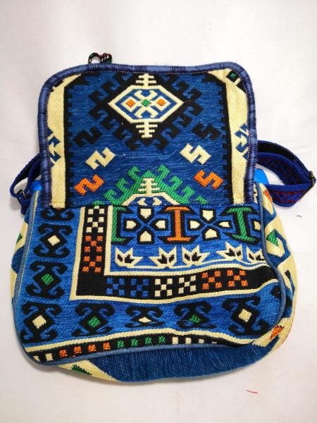 Kilim Desen Omuz Çantası Ölçü 36X24Cm