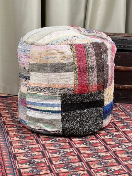Nostaljik Kilim Puf Ölçü Çap 45 Cm Yükseklik 42 Cm