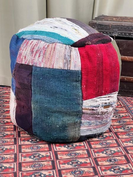 Nostaljik Kilim Puf Ölçü Çap 45 Cm Yükseklik 42 Cm