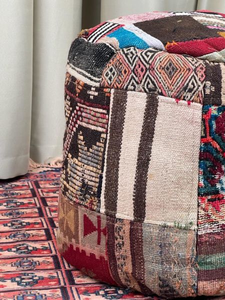 Nostaljik Kilim Puf Ölçü Çap 45 Cm Yükseklik 42 Cm