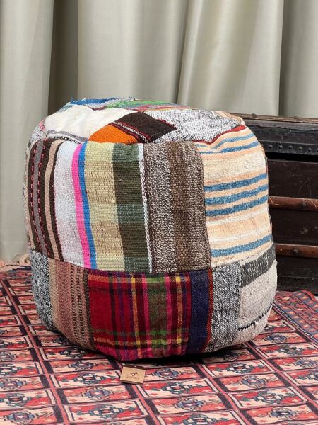 Nostaljik Kilim Puf Ölçü Çap 45 Cm Yükseklik 42 Cm
