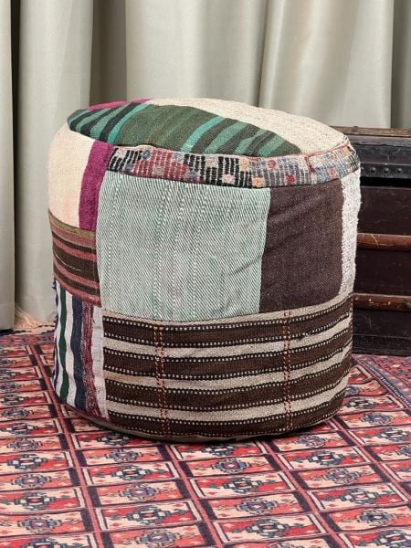 Nostaljik Kilim Puf Ölçü Çap 45 Cm Yükseklik 42 Cm