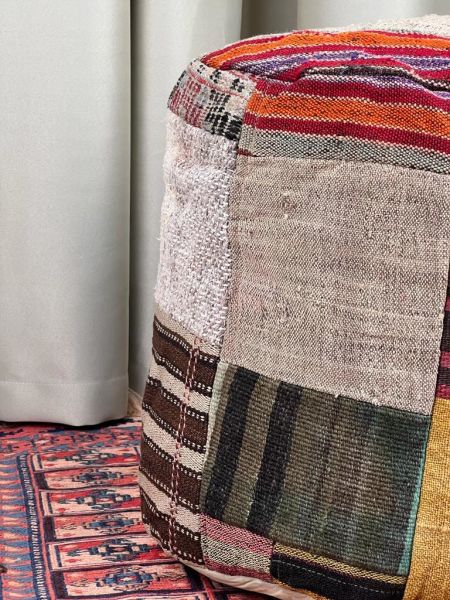 Nostaljik Kilim Puf Ölçü Çap 45 Cm Yükseklik 42 Cm