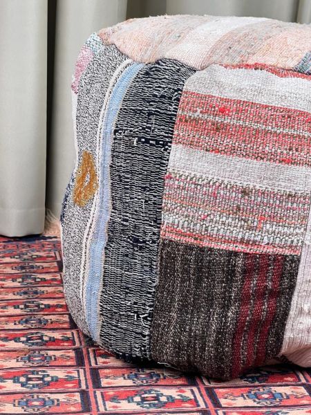 Nostaljik Kilim Puf Ölçü Çap 45 Cm Yükseklik 42 Cm