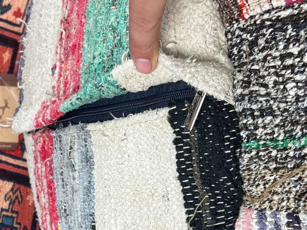 Nostaljik Kilim Puf Ölçü Çap 45 Cm Yükseklik 42 Cm