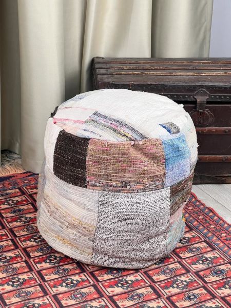 Nostaljik Kilim Puf Ölçü Çap 45 Cm Yükseklik 42 Cm