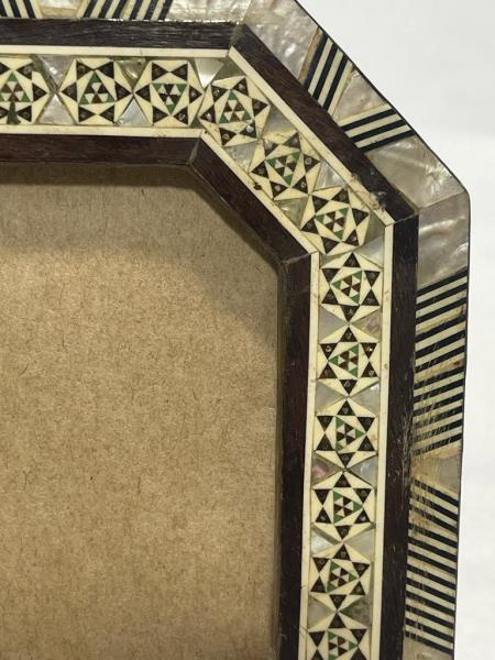 Orjinal Sedef İşlemeli Ahşap Çerçeve Ölçü 14X12Cm