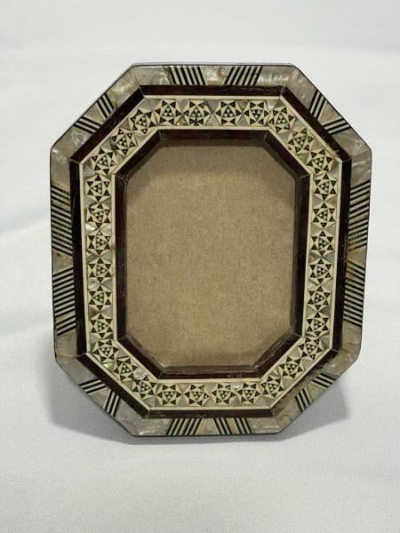 Orjinal Sedef İşlemeli Ahşap Çerçeve Ölçü 14X12Cm
