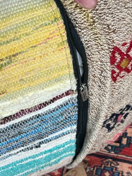 Nostaljik Kilim Puf Ölçü Çap 45 Cm Yükseklik 42 Cm