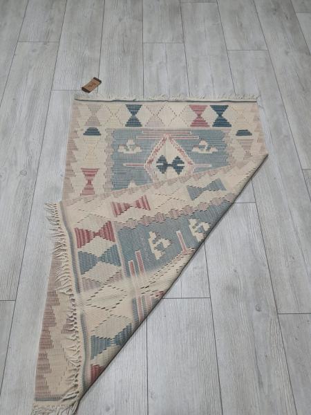 El Dokumasi Anadolu Motif Kök Boya Yün Kilim Aoa Ölçü 76X110Cm