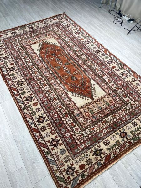 El Dokumasi Halı Kilim Yolluk Paspas Ölçü 334X200 Cm