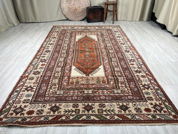 El Dokumasi Halı Kilim Yolluk Paspas Ölçü 334X200 Cm