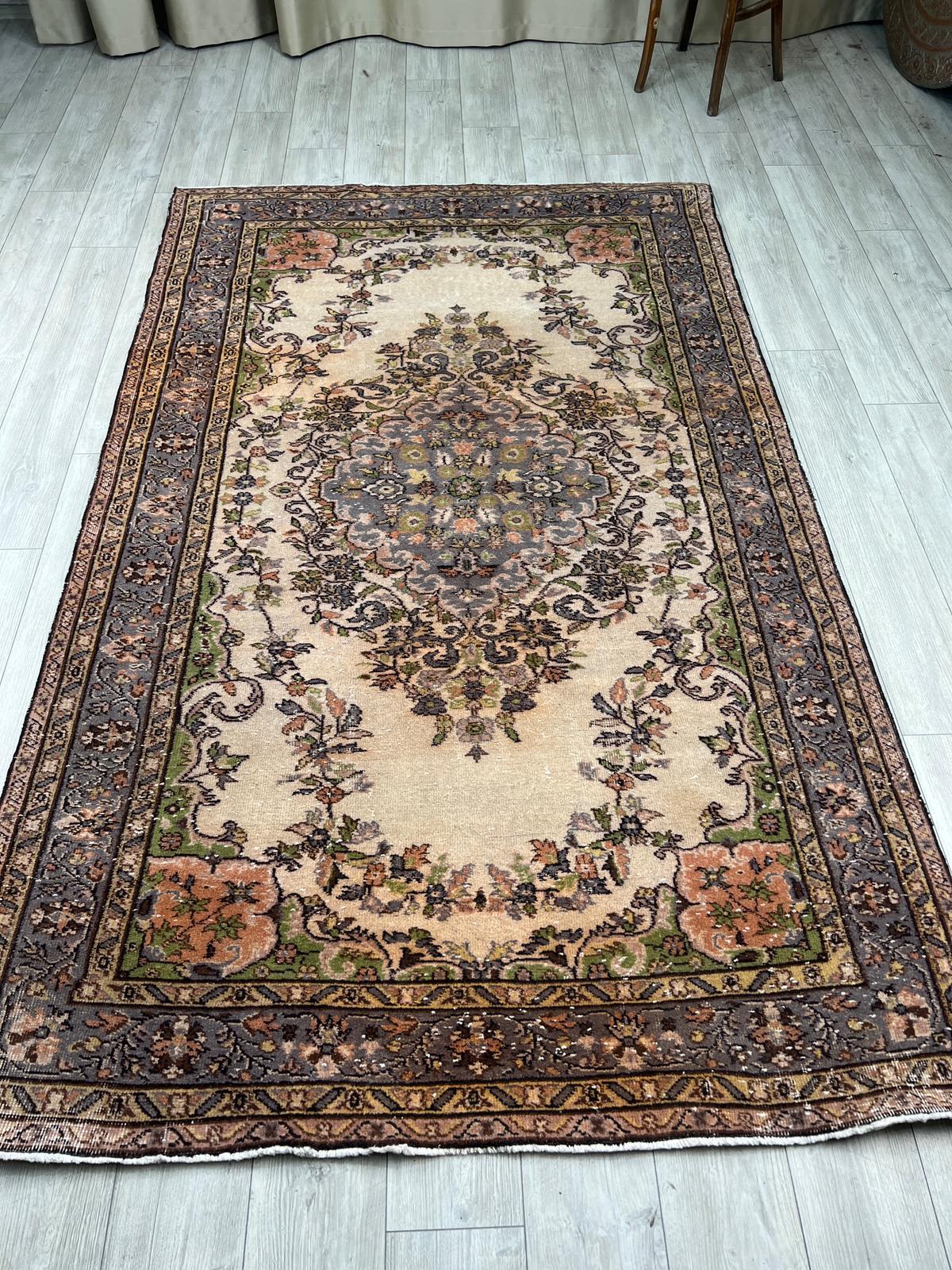 El Dokumasi Halı Kilim Yolluk Paspas Ölçü 278X170 Cm