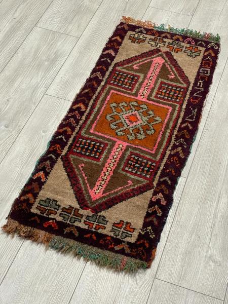 El Dokuma Yastik Boy Halı Aoa Ölçü 110X46Cm