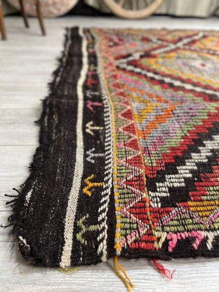El Dokumasi Halı Kilim Yolluk Paspas Ölçü 302X213 Cm