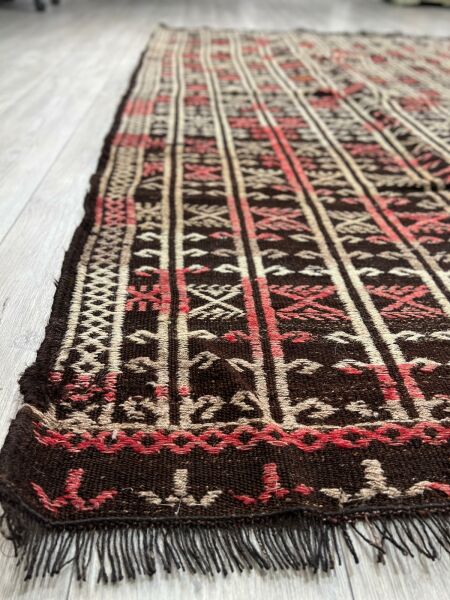 El Dokumasi Halı Kilim Yolluk Paspas Ölçü 250X202 Cm